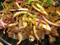 -关东小磨东北菜(上海长风大悦城店)