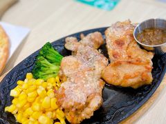 嫩烤多汁双味鸡排-卢家妈妈·西餐厨房(卜蜂中心店)