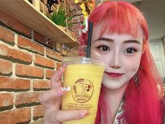 -Bánh Mì Huynh Hoa