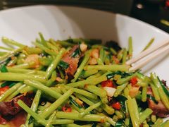 -忆江南·临江鱼馆