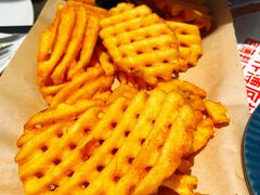 -必胜客(上海新南方商城PH店)