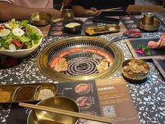 -黑牛の場烤肉(摩天活力城店)