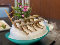 -鼎泰亨·海鲜牛肉餐厅(滨江店)