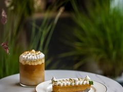 -Fridi Patisserie Cafe