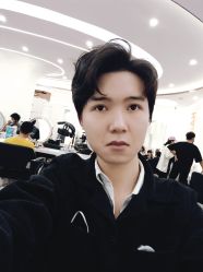-MOVAN  HAIR莫凡匠人发型屋