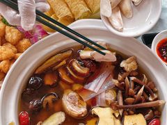-菌林天下·野生菌汤锅
