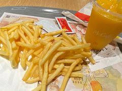 -麦当劳(百联西郊购物中心店)