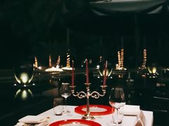 -三亚湾海居铂尔曼度假酒店