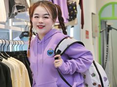 -百盛(万象城店)