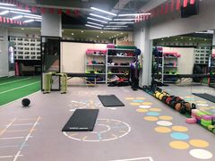 -CXFIT 陈徐健身工作室(凯旋店)