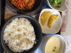 -老娘舅餐厅(黄龙体育中心店)