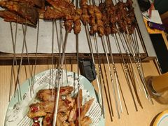 -街角等你.大连海鲜烧烤.经典铁板海鲜串(西安路店)