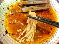 -禄婶鸡煲·打边炉