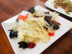 -天天向上素食餐厅(五台山店)