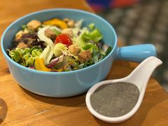 列巴干鲜蔬沙拉-米德维奇俄式西餐厅(西六道街店)