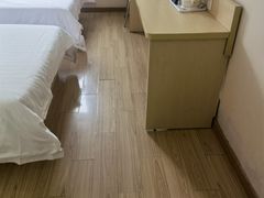 -7天酒店(上海江宁路地铁站玉佛寺店)