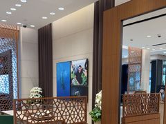 -亨得利钟表商店