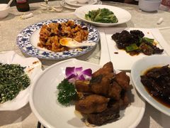 -梅龙镇酒家(南京西路总店)