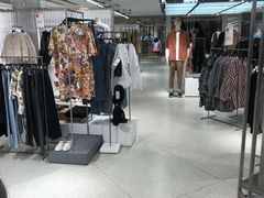 -ZARA(大上海时代广场店)