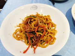 -千岛蚝高压锅生蚝·人参火锅(白云万达店)