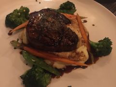 -WOLFGANG PUCK KITCHEN & BAR(迪士尼小镇店)