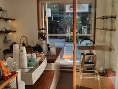 -Line 咖啡(石厦花园店)