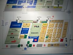 -燕莎奥特莱斯购物中心