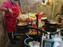 -老婆婆炒饭(小白楼1902欧式风情街店)