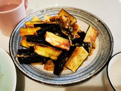 果仁脆皮茄子-后海16号·北京私房菜