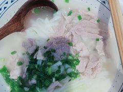 老长沙手工土猪肉粉-三两粉(景田地铁站店)