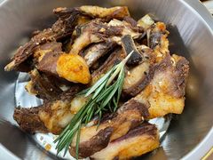 手抓孜香羊排-小厨娘淮扬菜(清江苏宁广场店)