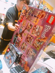 -乐高授权专卖店(浦东嘉里城店)