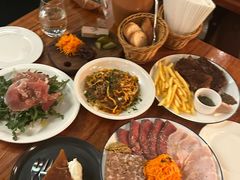 -羽深肉铺 Steak & Wine