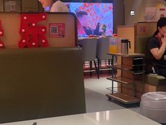 -海底捞火锅(宝龙广场夜宵主题店)