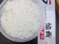 -愉肴麻辣香锅(中北镇店)