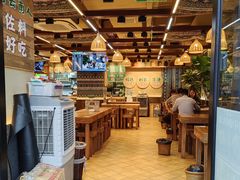 -云阿蛮云南生烫牛肉米线(奉贤路店)