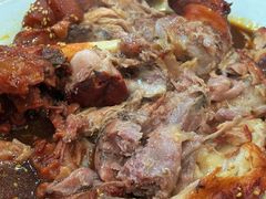 -巷子深菜馆·津门肘子(滨海店)