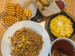 -必胜客(WOW昙华林店)