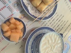 -广信牛奶甜品世家(台东店)