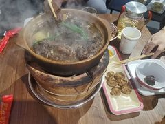 -阿润打边炉·鲜切鸡煲(华漕店)