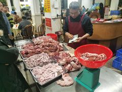-标记美食新鲜猪杂(兴南大道店)