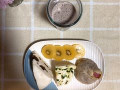 -白玉兰食品(汇联商厦店)