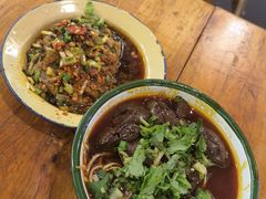 -拈签一笑黄牛肉辣卤串串