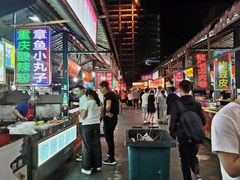 -大学城夜市