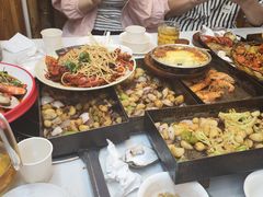 -老东镇啤酒屋海鲜加工·蒸汽海鲜·海鲜烧烤(台东店)