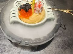 -蟹犇前•帝王蟹雪蟹(陆家嘴店)