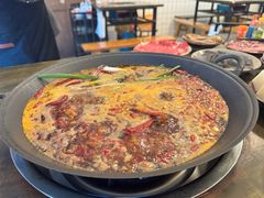 -黄潇洒老火锅(九眼桥宏济巷店)