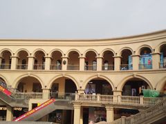 -王府井奥莱临潼小镇(临潼店)