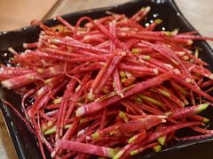 -三鞭一花·独一处·元英砂锅(海光寺店)