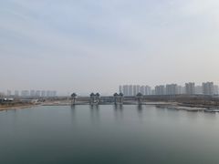 -郑东新区龙湖公共艺术中心